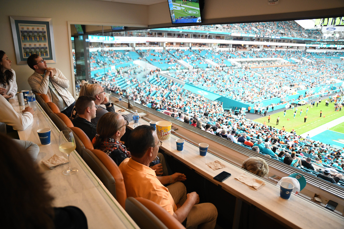 Miami Dolphins | Single Game Suites